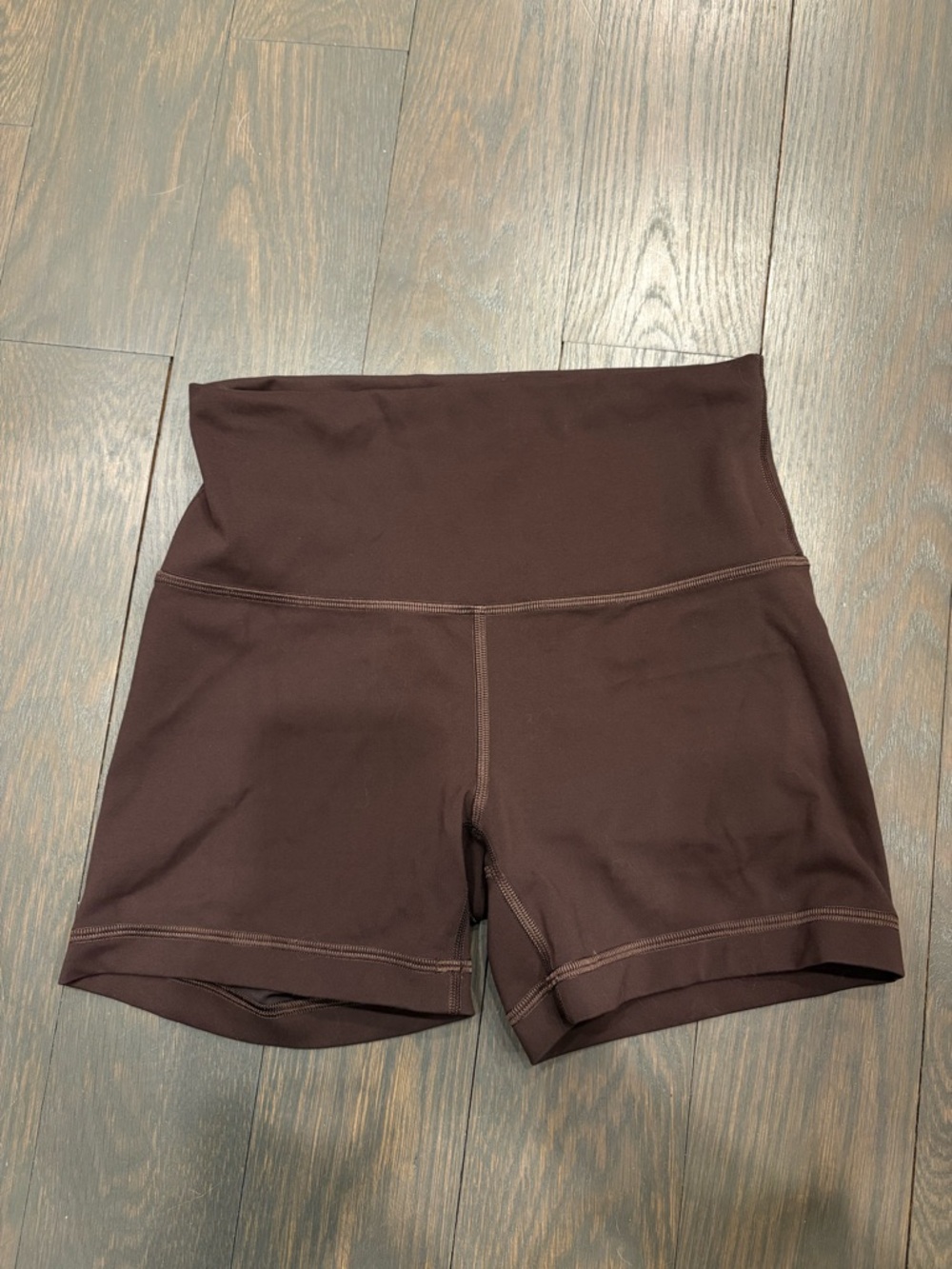 lululemon athletica Women's High-Rise Athletic Shorts — Dark Brown